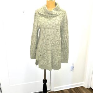 🌺 NWT Jean Pierre chunky sweater